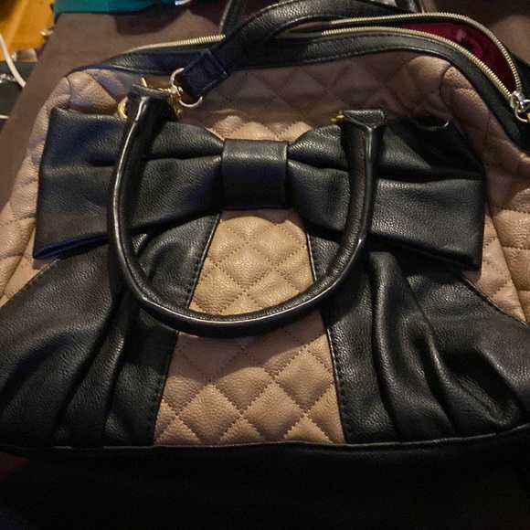 Handbags - Betsy Johnson bag